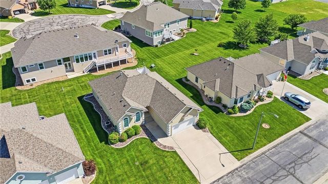 11404 Trevor Drive, Peculiar, MO 64078