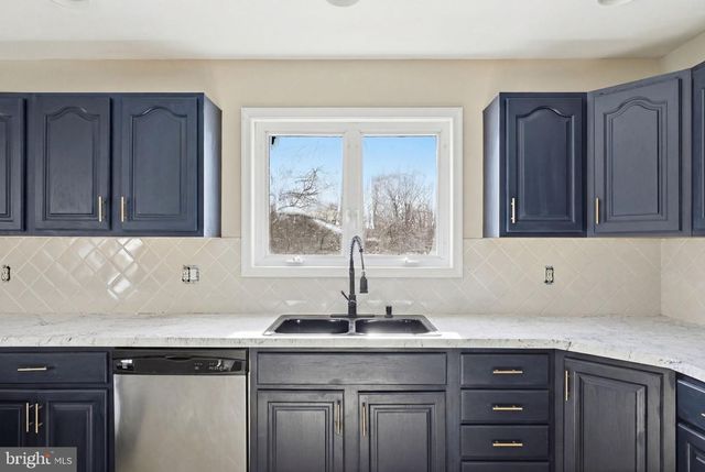 1962 OLD KIRKWOOD RD, Bear, DE 19701