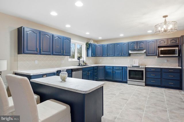 1962 OLD KIRKWOOD RD, Bear, DE 19701