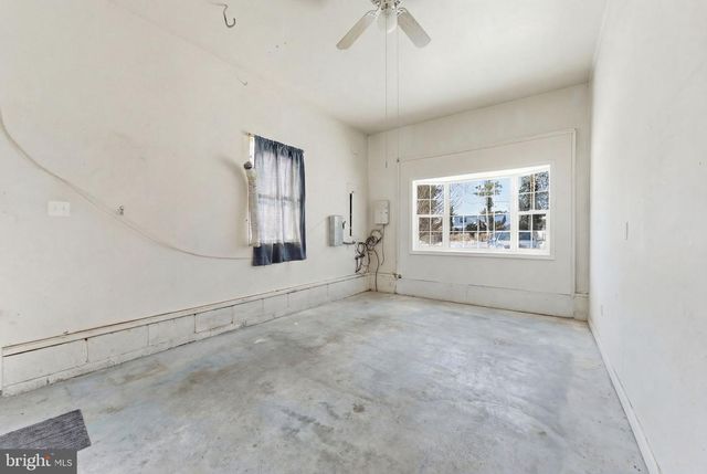 1962 OLD KIRKWOOD RD, Bear, DE 19701