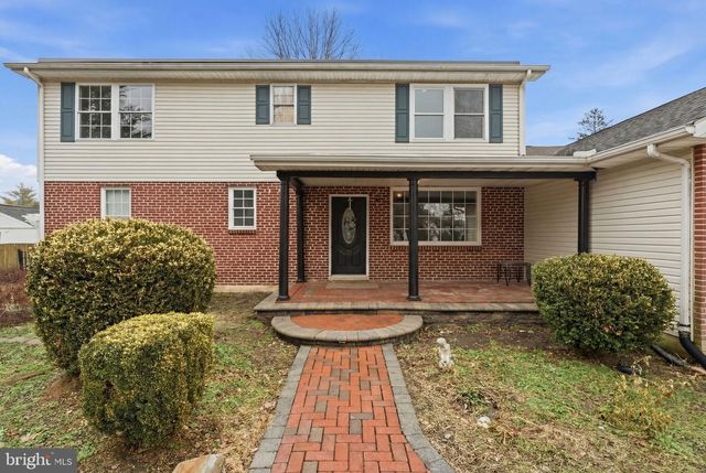 1962 OLD KIRKWOOD RD, Bear, DE 19701