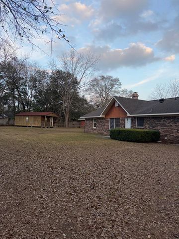 108 Salem Ct, Dothan, AL 36301