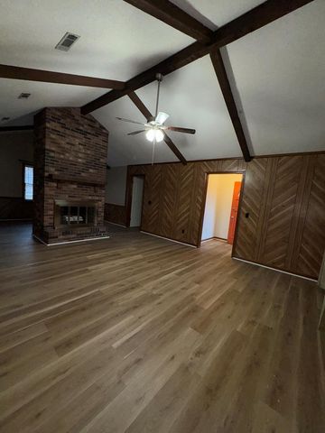 108 Salem Ct, Dothan, AL 36301