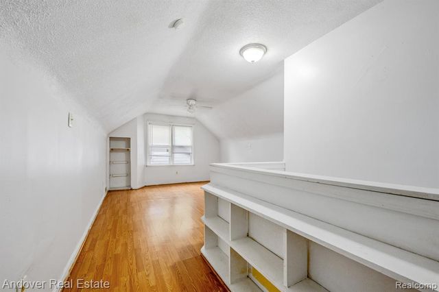 15887 Rossini Drive, Detroit, MI 48205
