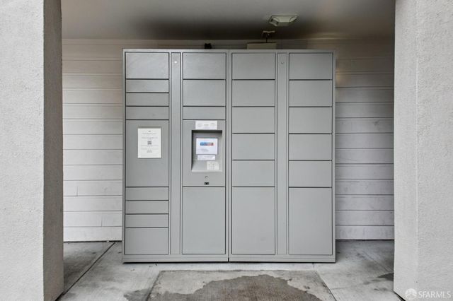 8100 Oceanview Terrace 209, San Francisco, CA 94132