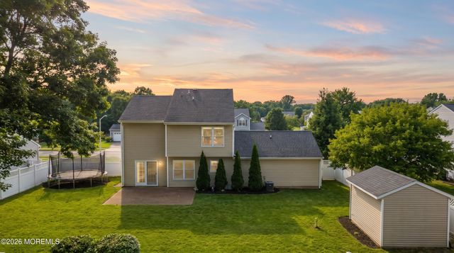 10 Shadow Ridge Court, Howell, NJ 07731