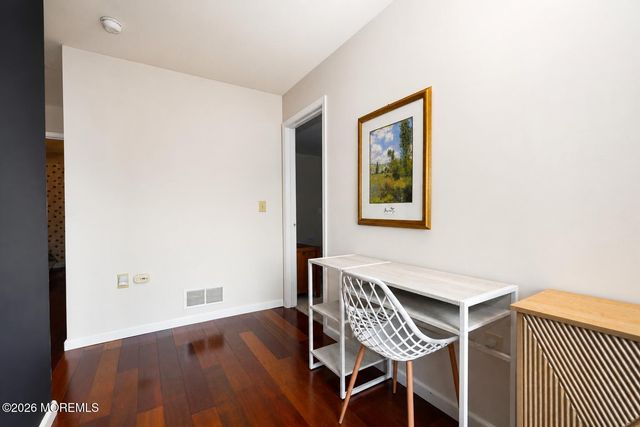 10 Shadow Ridge Court, Howell, NJ 07731