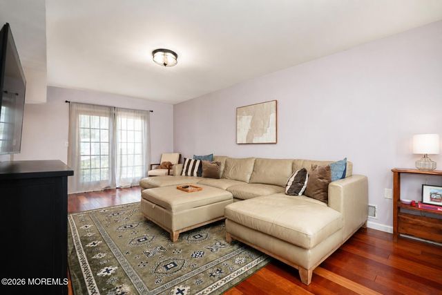 10 Shadow Ridge Court, Howell, NJ 07731