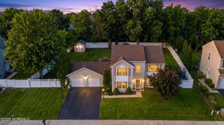 10 Shadow Ridge Court, Howell, NJ 07731