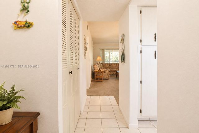3050 Holiday Springs Boulevard 305, Margate, FL 33063