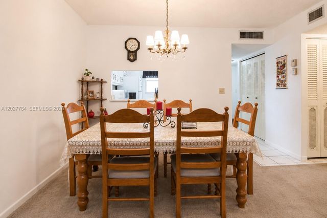 3050 Holiday Springs Boulevard 305, Margate, FL 33063