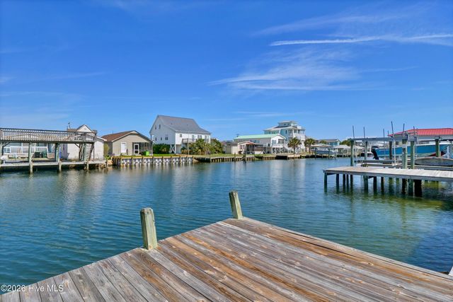 4058 4th Street, Holly Ridge, NC 28445