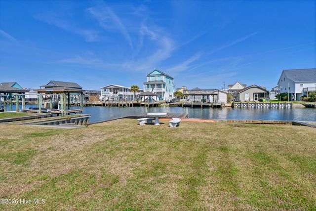 4058 4th Street, Holly Ridge, NC 28445