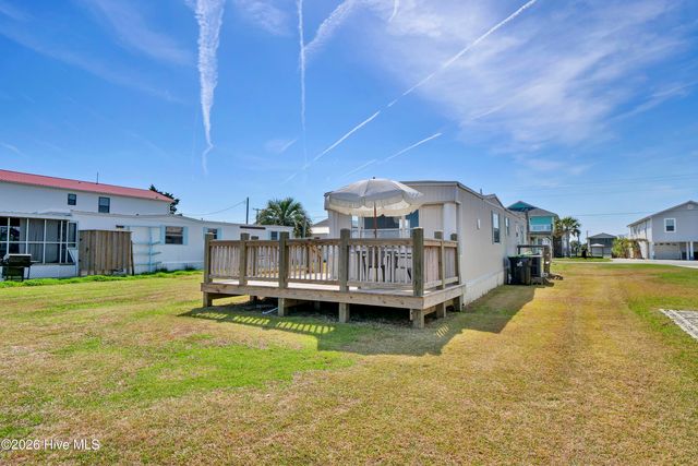 4058 4th Street, Holly Ridge, NC 28445