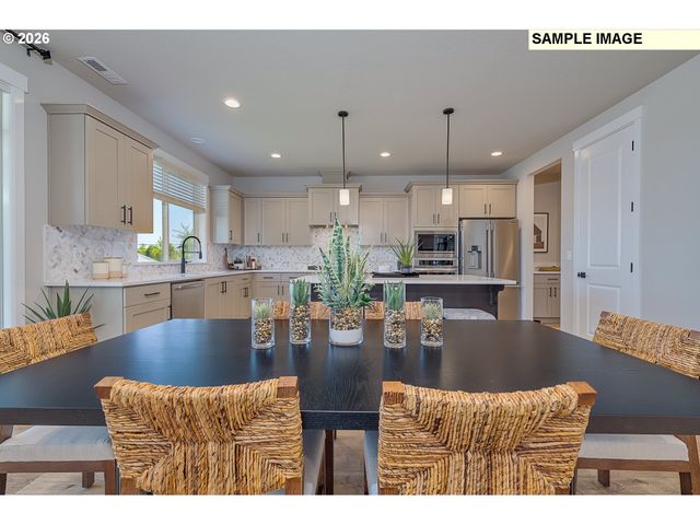 2893 Nw Rhododendron, Estacada, OR 97023