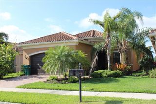 3326 Baltic DR, Naples, FL 34119