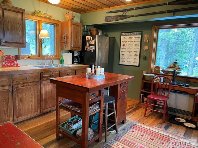 3628 Meadow View Lane, Island Park, ID 83429