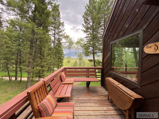 3628 Meadow View Lane, Island Park, ID 83429