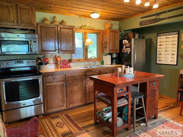 3628 Meadow View Lane, Island Park, ID 83429