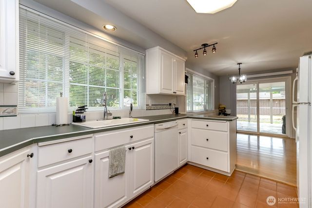 17407 36th Ave E, Tacoma, WA 98446