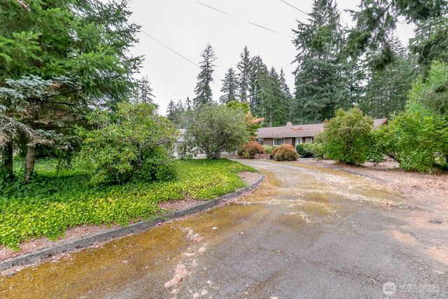 17407 36th Ave E, Tacoma, WA 98446