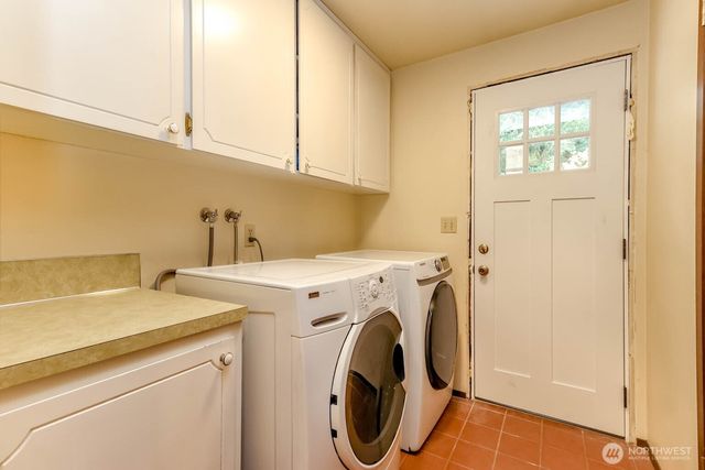 17407 36th Ave E, Tacoma, WA 98446