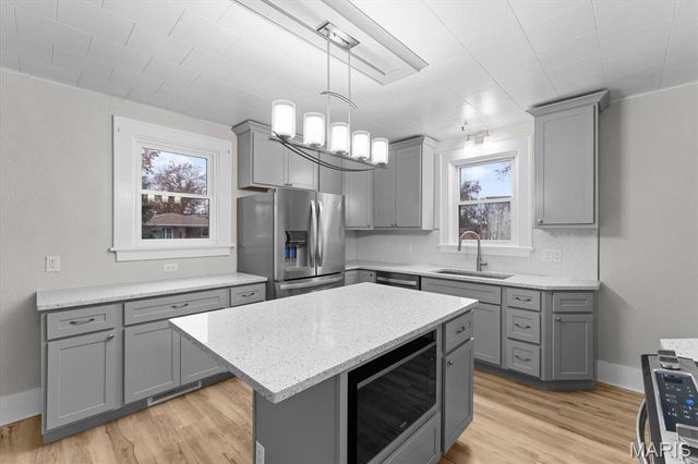 25 W Kentucky Street, Trenton, IL 62293