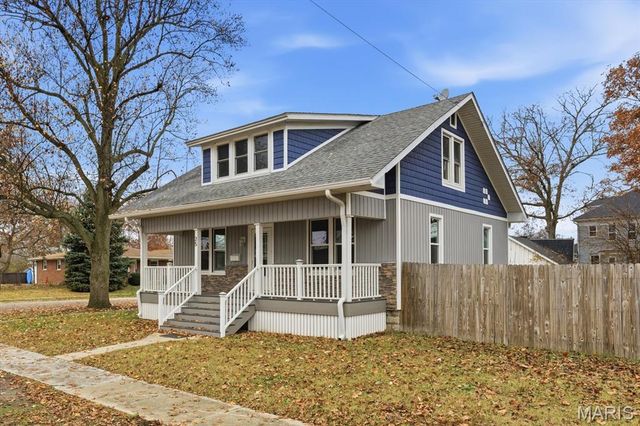 25 W Kentucky Street, Trenton, IL 62293