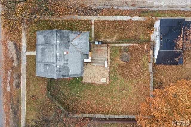 25 W Kentucky Street, Trenton, IL 62293