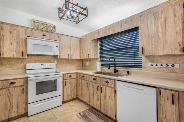 4674 S SILVER FOX TERRACE, Inverness, FL 34452
