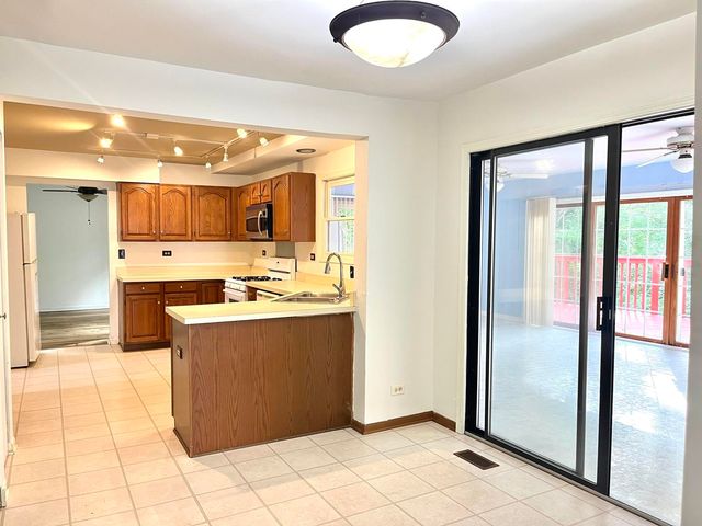436 Cambridge Way, Bolingbrook, IL 60440