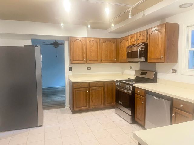436 Cambridge Way, Bolingbrook, IL 60440