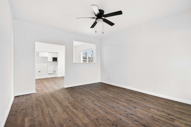 3420 Thannisch Avenue, Fort Worth, TX 76105