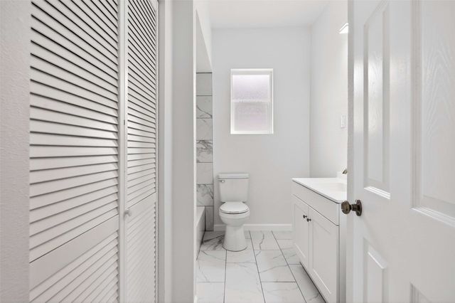 3420 Thannisch Avenue, Fort Worth, TX 76105