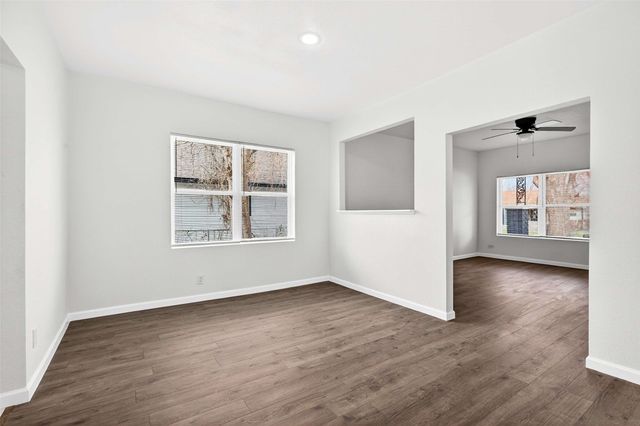 3420 Thannisch Avenue, Fort Worth, TX 76105