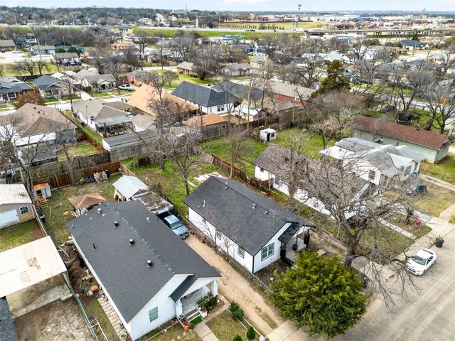 3420 Thannisch Avenue, Fort Worth, TX 76105