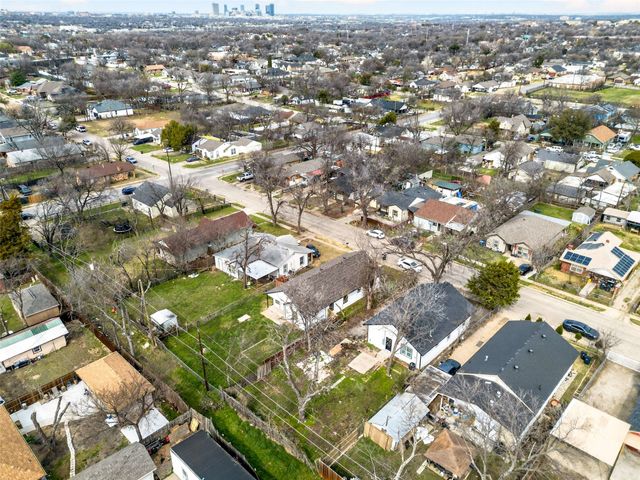 3420 Thannisch Avenue, Fort Worth, TX 76105