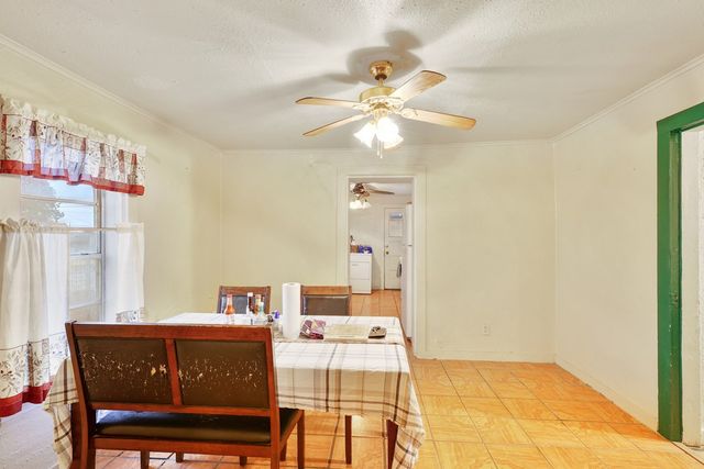 610 E Columbia St, Marfa, TX 79843