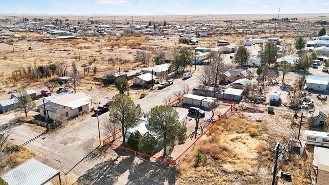 610 E Columbia St, Marfa, TX 79843