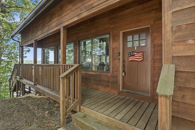 17812 Arnwine Drive, Vandalia, MI 49095