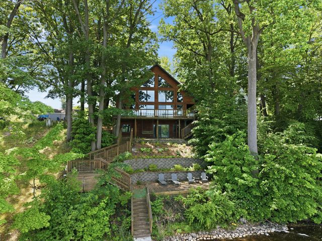 17812 Arnwine Drive, Vandalia, MI 49095