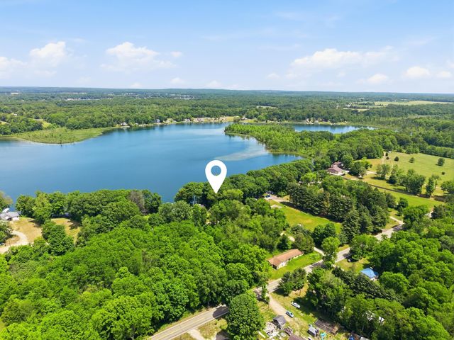 17812 Arnwine Drive, Vandalia, MI 49095