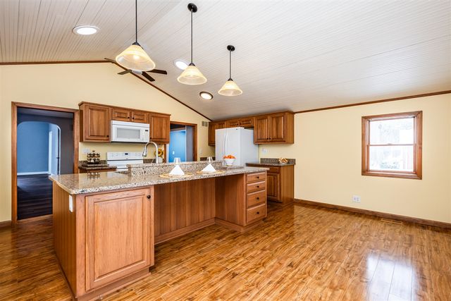 2481 W John Beers Road, Stevensville, MI 49127
