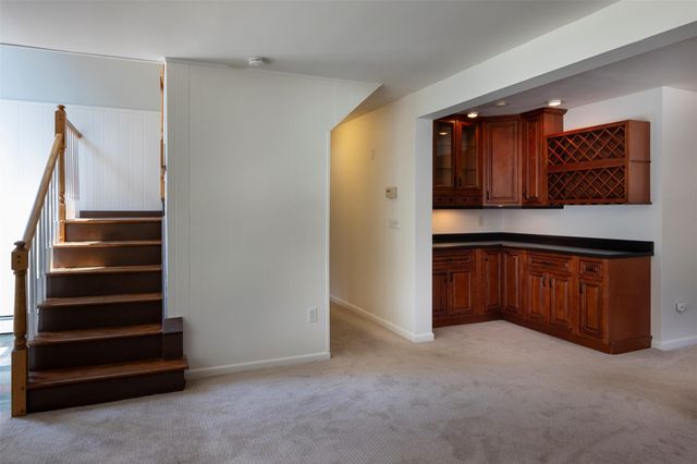 23 Maurizi Lane, Woodstock, NY 12498