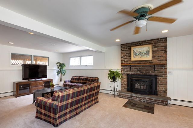 23 Maurizi Lane, Woodstock, NY 12498