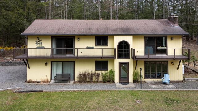23 Maurizi Lane, Woodstock, NY 12498