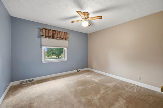 1661 Waterworks Road, Winchester, KY 40391