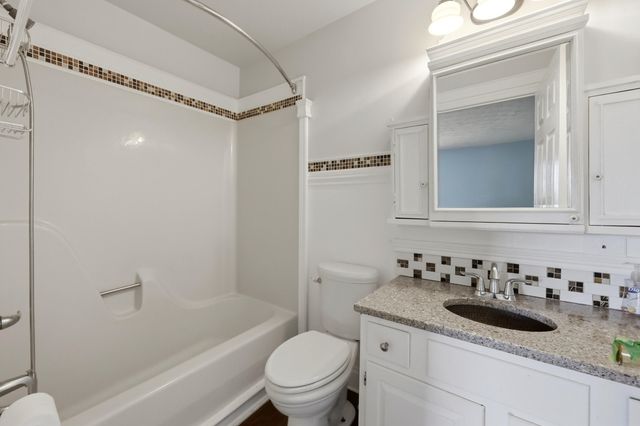 1661 Waterworks Road, Winchester, KY 40391
