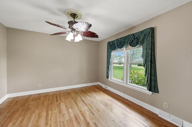 1661 Waterworks Road, Winchester, KY 40391