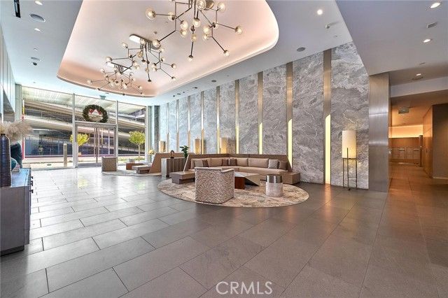 877 Francisco 1717, Los Angeles, CA 90017